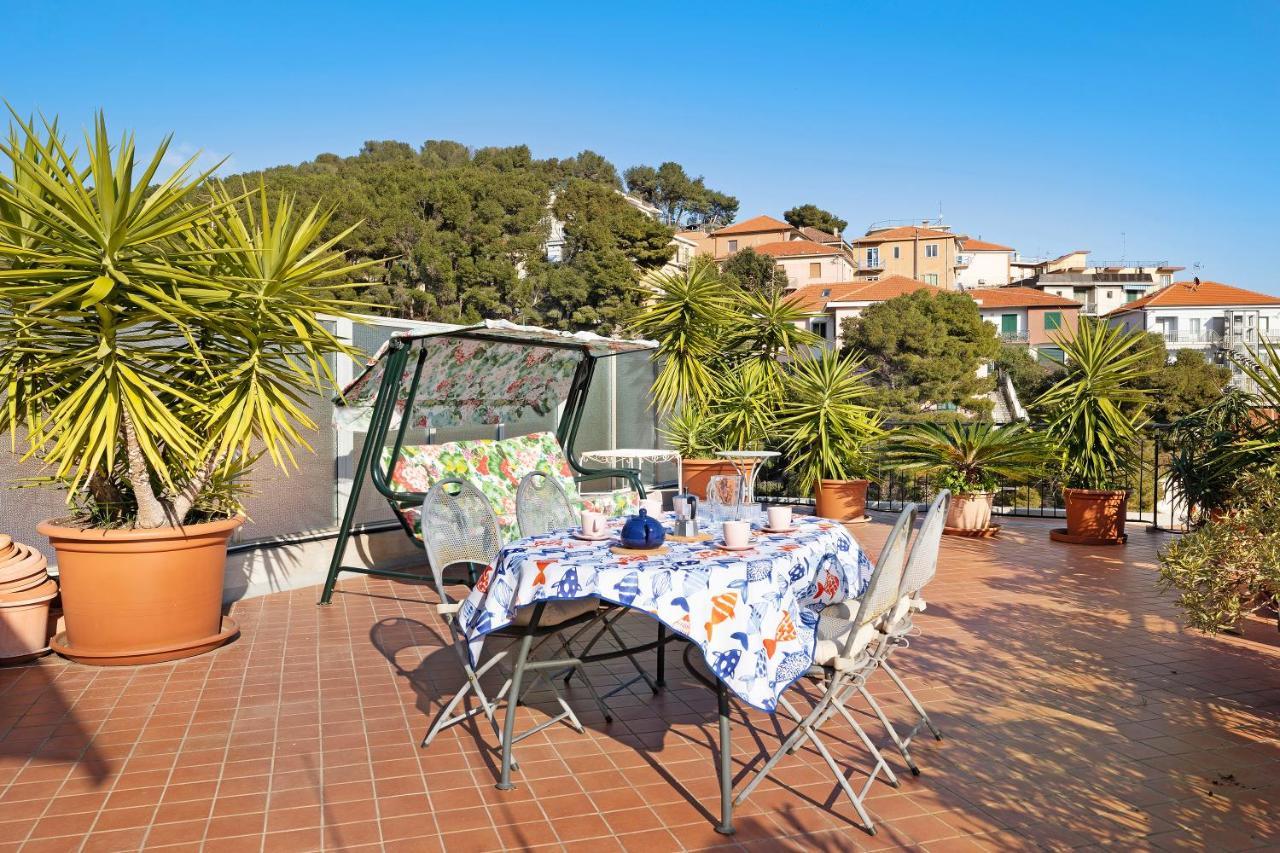 Attico Cielo E Mare Apartment Споторно Екстериор снимка