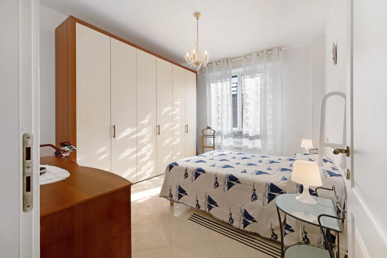 Attico Cielo E Mare Apartment Споторно Екстериор снимка